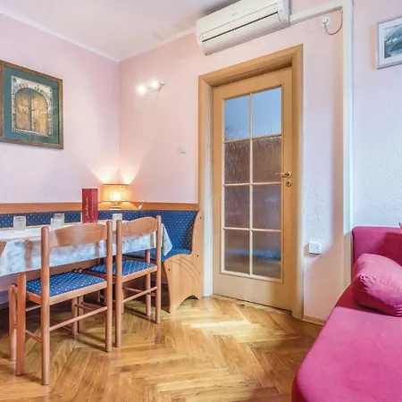 公寓 One-bedroom In *